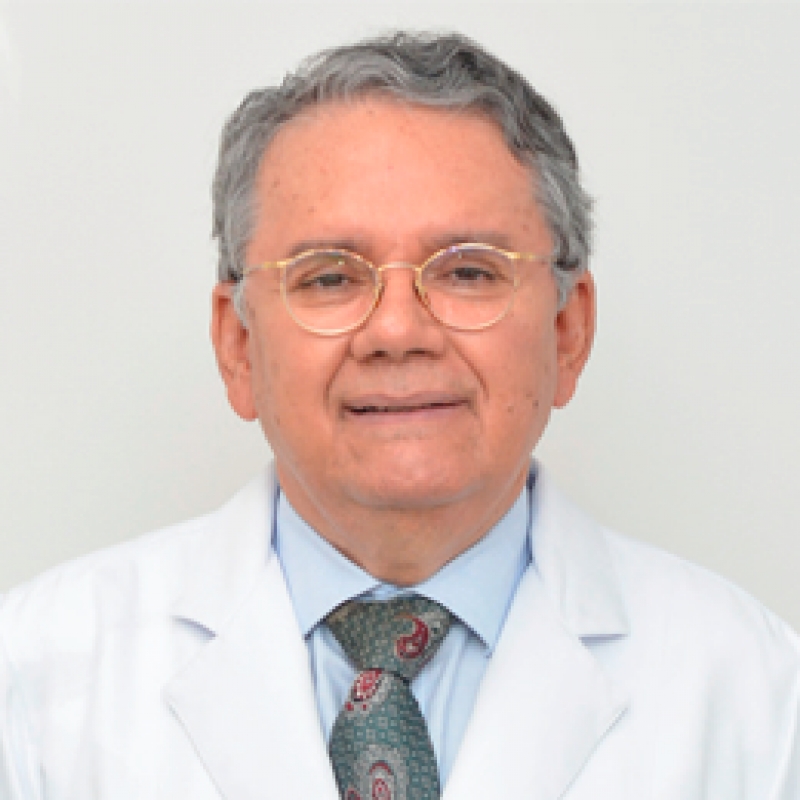 Dr Márcio Canavarros Serra